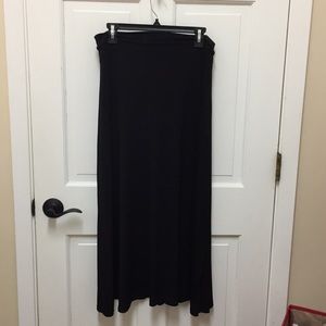 Catos black stretchy dress skirt